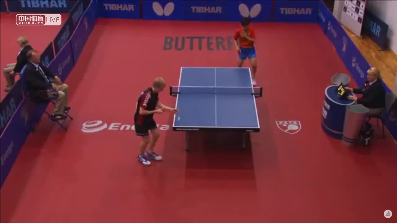 向鹏CHN vs 库比克 POL 波兰青少年公开赛