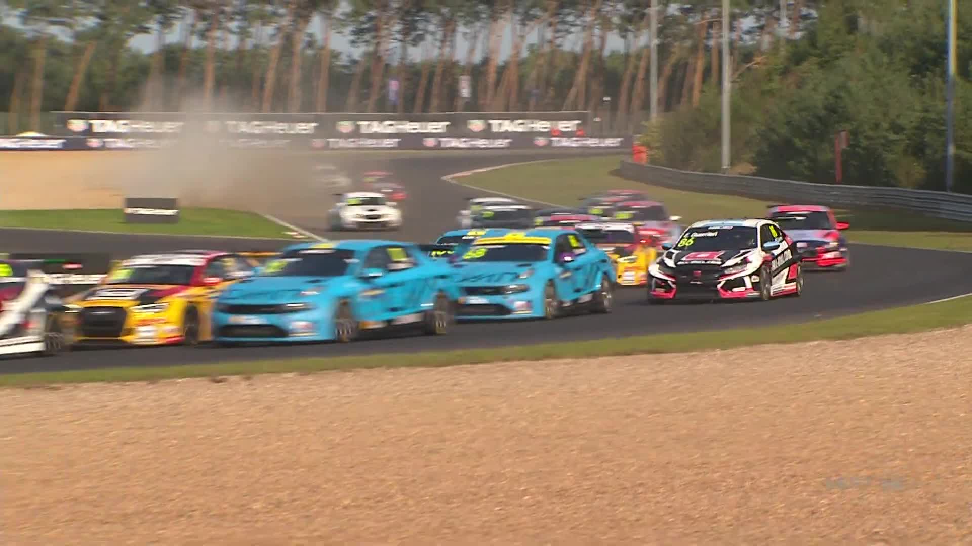2020WTCR揭幕站首回合高光时刻 基罗拉米夺冠
