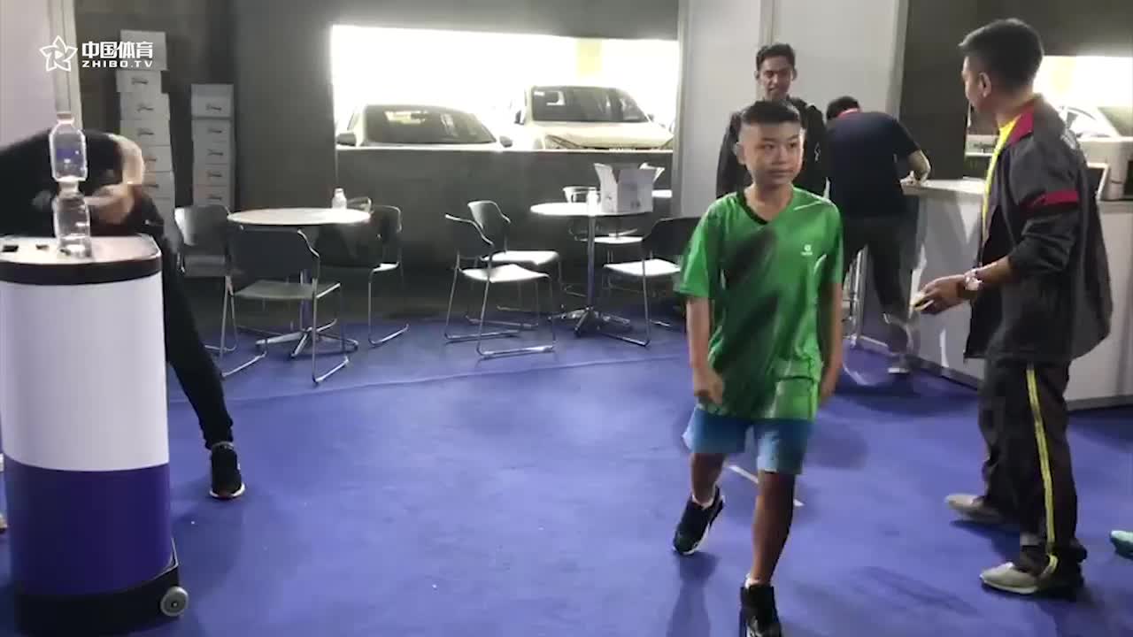 不服来战！测测你的发球有多准？