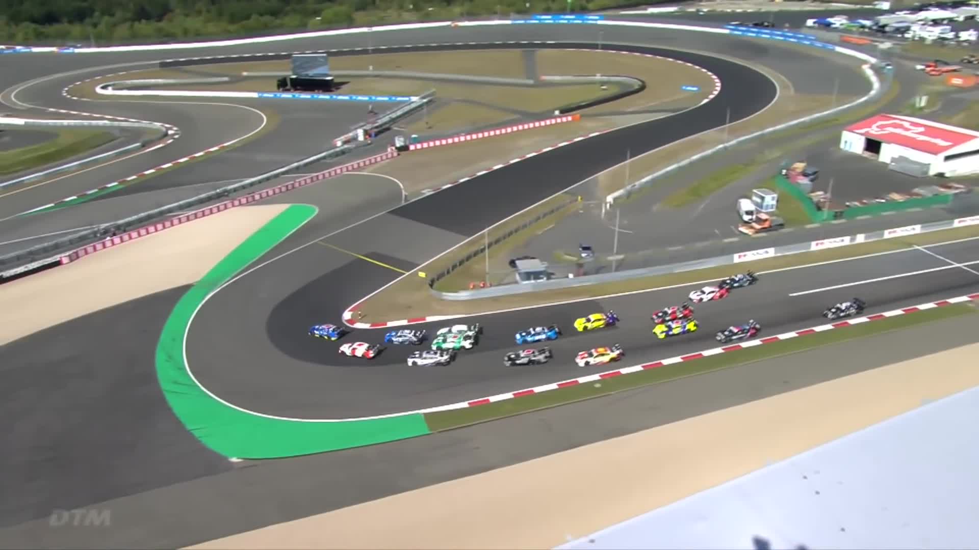 2020DTM纽伯格林斯普林第一回合正赛集锦 罗宾·弗林斯两连胜
