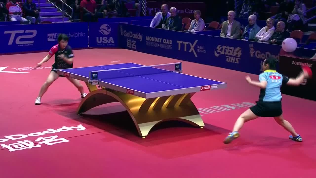 伊藤美诚vs平野美宇 20161009 国际乒联女子世界杯8强