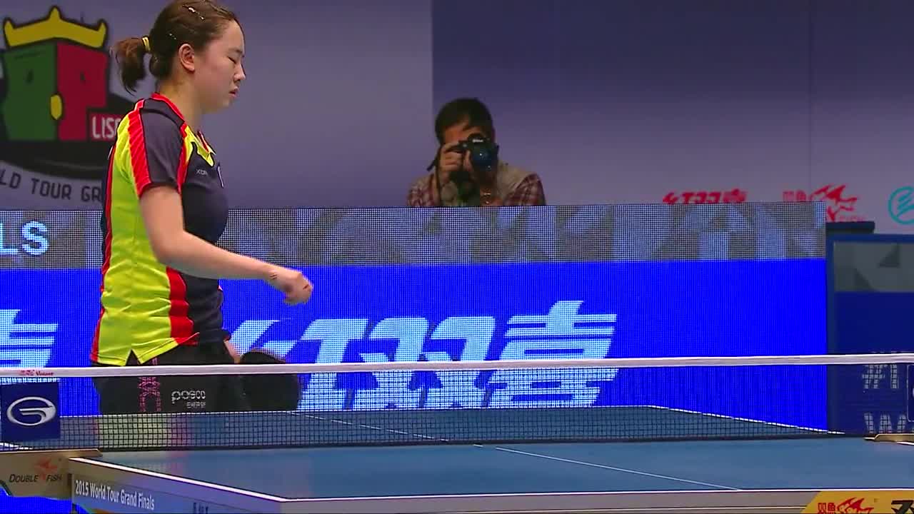 田志希vs若宫三纱子 20151212 国际乒联年终总决赛女单8强