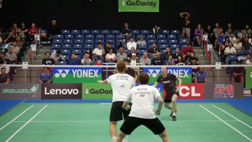 鲍伊/彼得森VS李龙大/柳延星  来数数这一回合打了多少拍