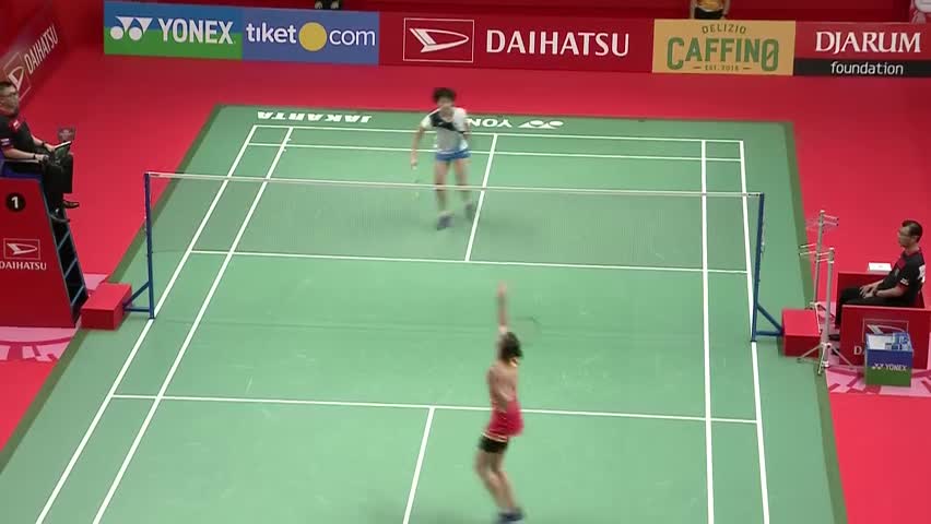 马林上演复仇记 直落两盘击败安世英