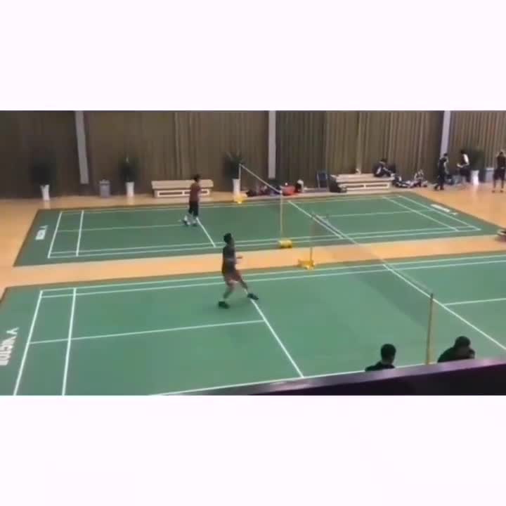桃田贤斗：只有一次次的步法训练，才能熟能生巧（视频来自互联网）