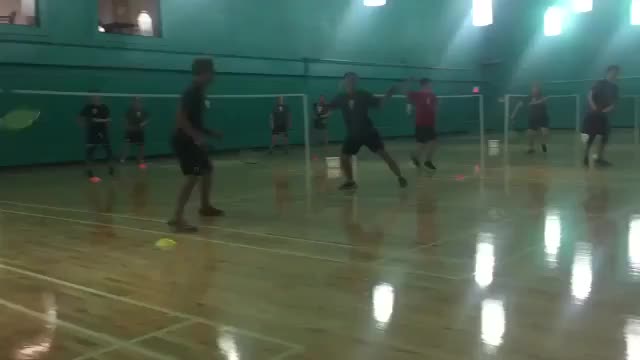 羽毛球训练热身操 轻轻松松减脂不是梦