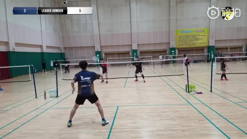 后视角欣赏韩国男双 炫酷的拍摄手法