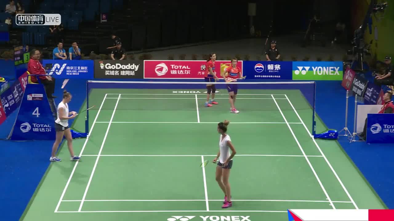 许嘉雯/温可微 vs 德吕尔/巴莱尔莫 2018南京世锦赛 女双第一轮