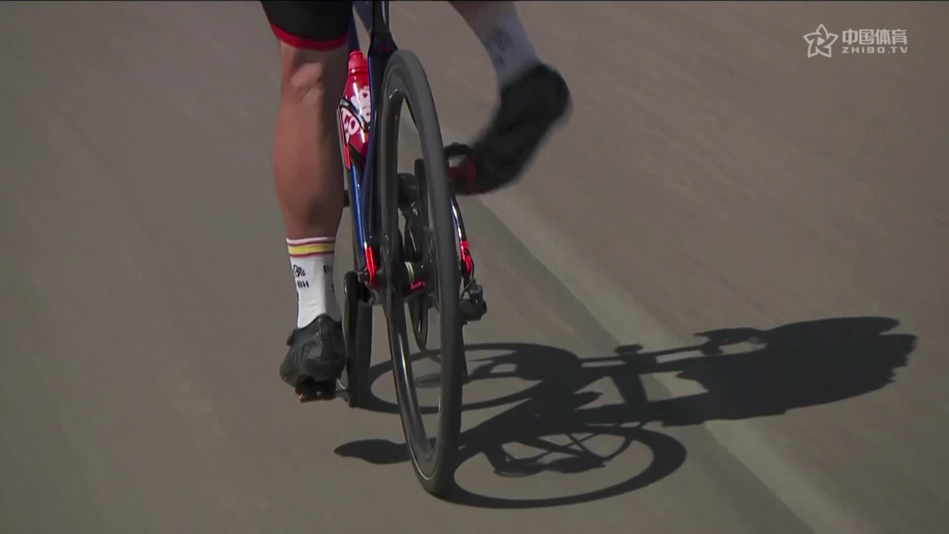 2021环西S2 | 请勿模仿 脚踢后拨有风险 玄学修车不可取