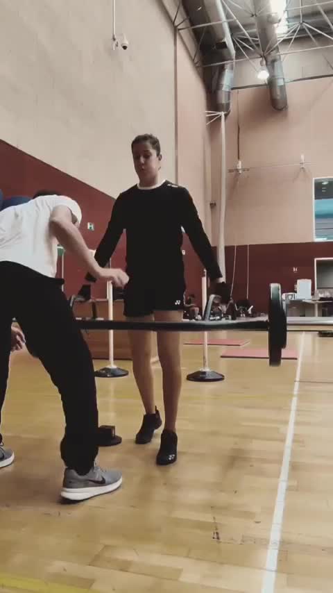 恢复训练中的马林 你期待她复出的表现吗？
