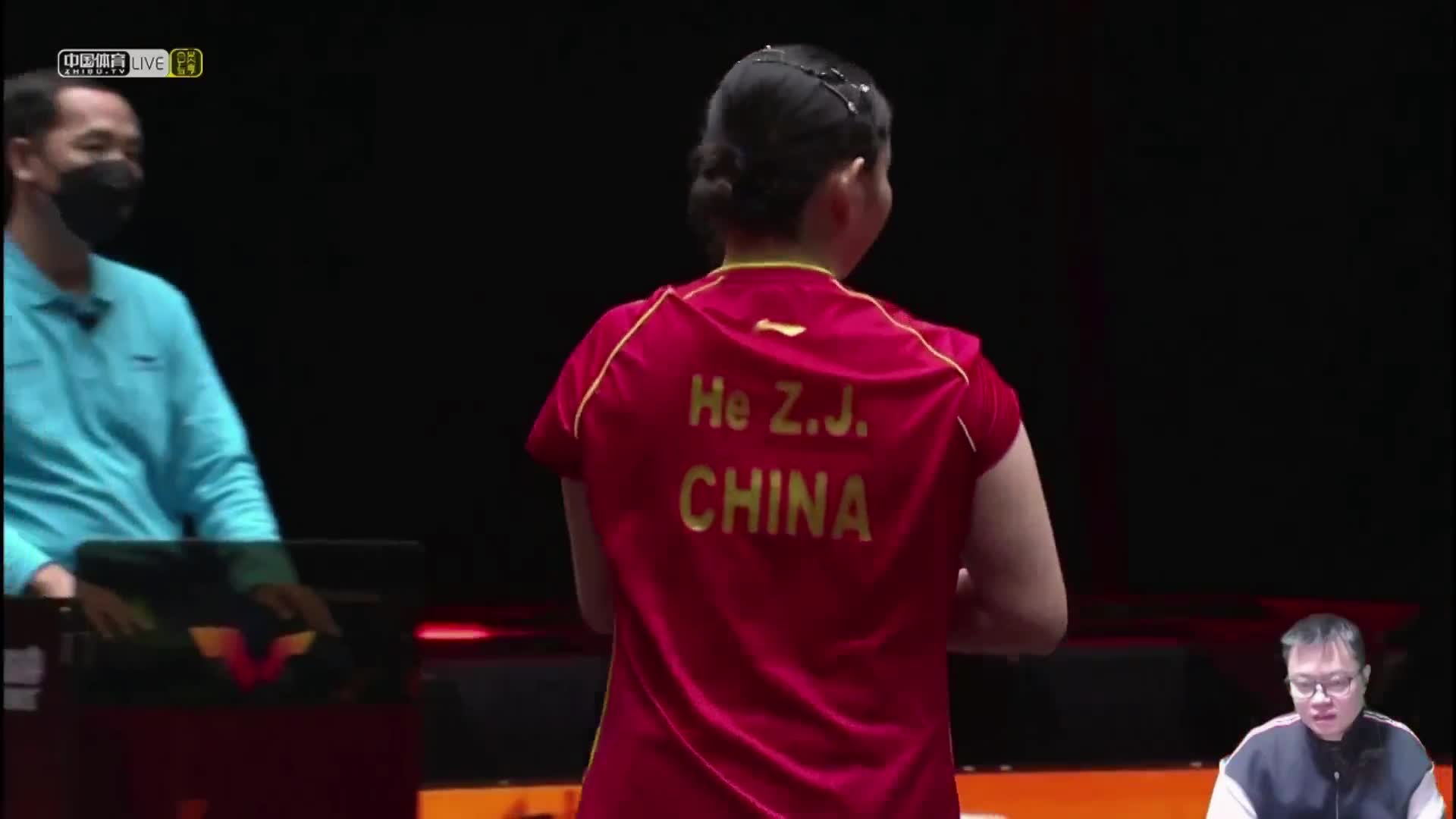 何卓佳 vs 孙颖莎 WTT澳门冠军赛2021中国之星 女单1/8决赛(侯英超解说)　