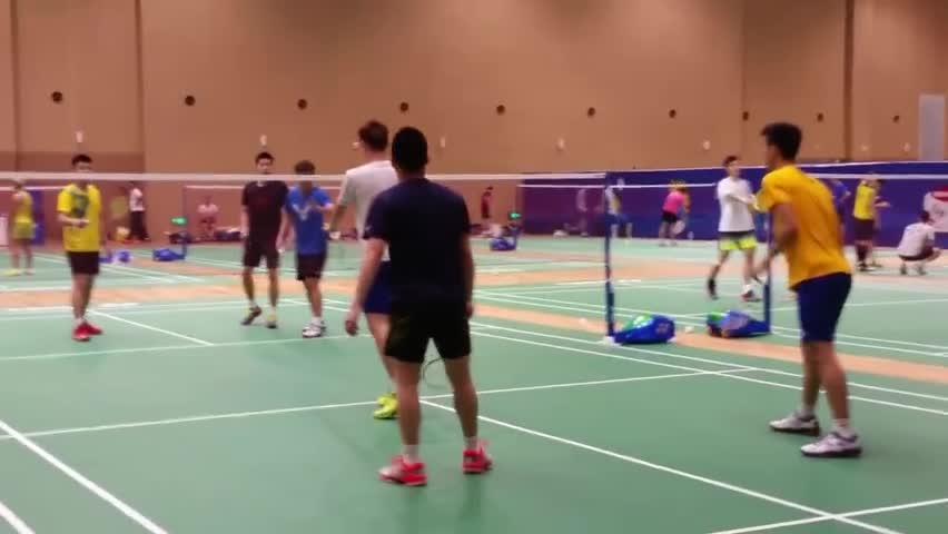 趣味羽毛球：3V3的羽毛球比赛你见过吗？快和小伙伴去尝试一下