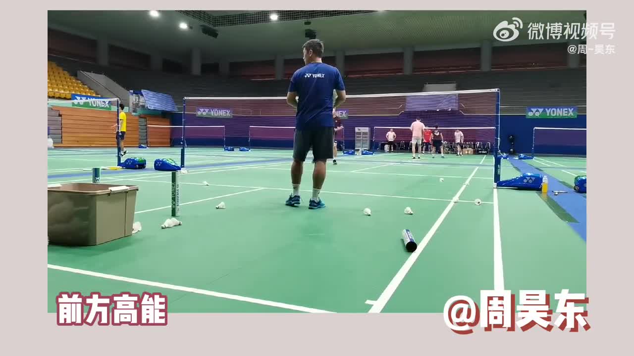 认真训练的周昊东的另一个标签——美食博主（来源：周昊东微博）