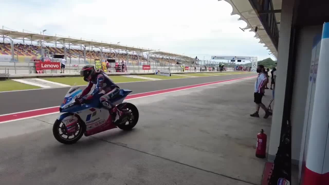 Moto2印尼站：Rodrigo和Bendsneyder精彩回顾