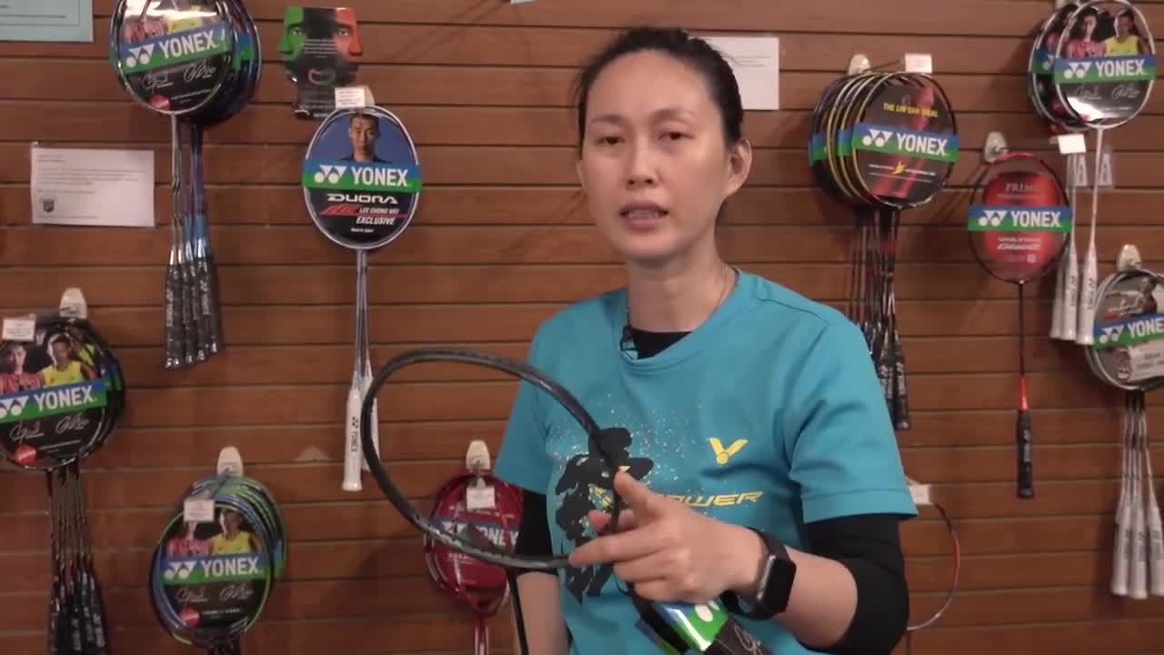原羽毛球国家队队员教您如何选择羽毛球拍