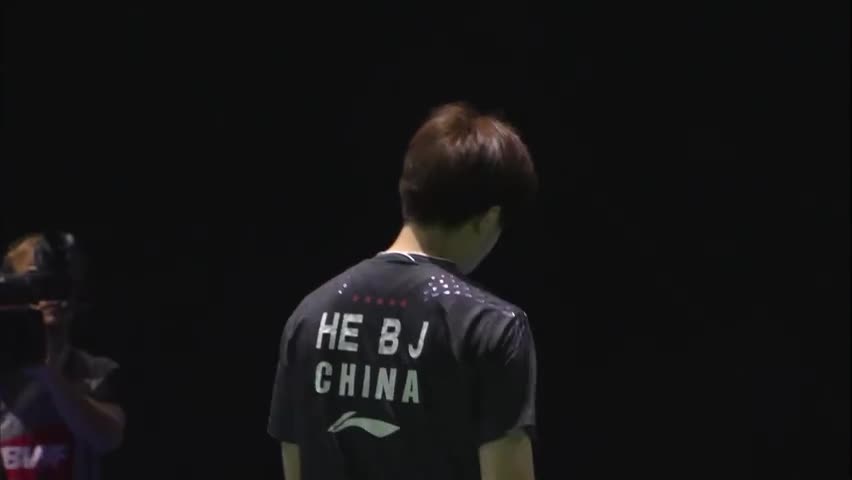经典回顾：2019世锦赛女单第二轮，何冰娇VS大堀彩