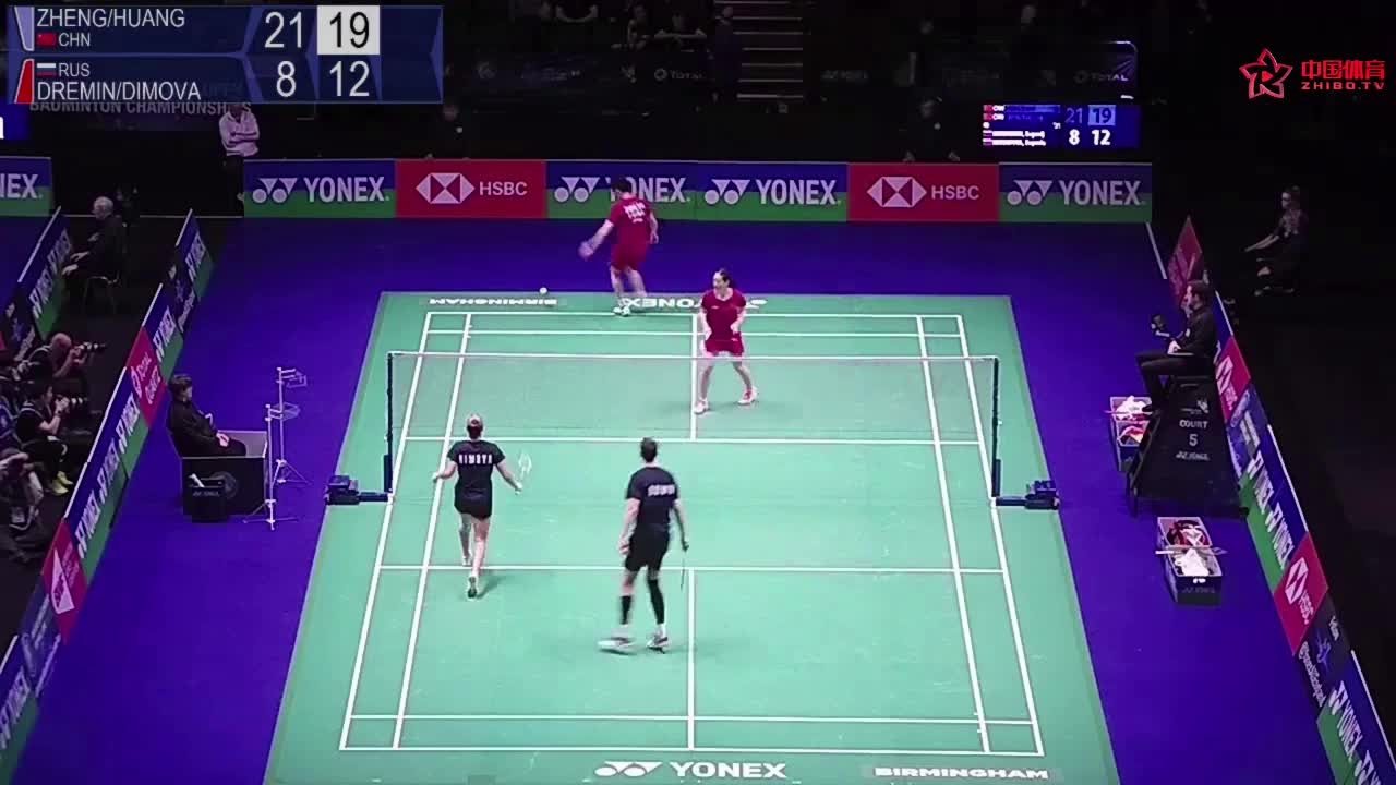 郑思维/黄雅琼22分钟速胜对手 顺利晋级全英赛16强
