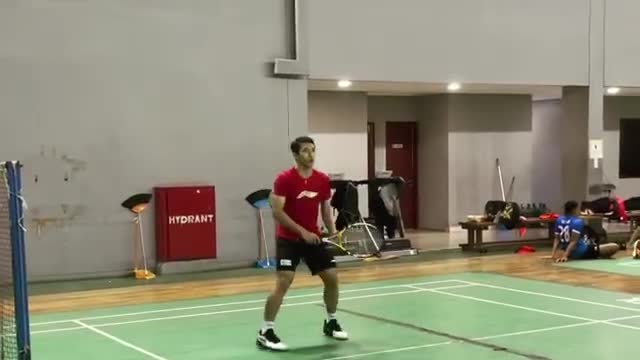 惟妙惟肖 乔纳坦神还原德约科维奇