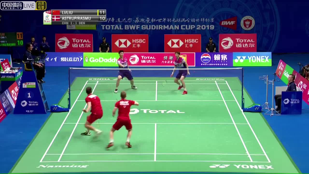 李俊慧/刘雨辰 VS 阿斯楚普-索伦森/安德斯-斯考劳普 2019苏迪曼杯1/4决赛（男双）