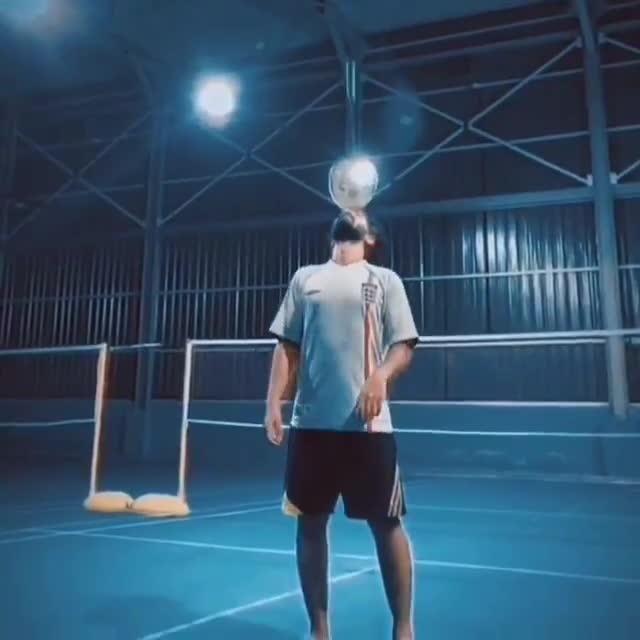 身体协调练习，看看自己能坚持多长时间？（视频来自互联网）