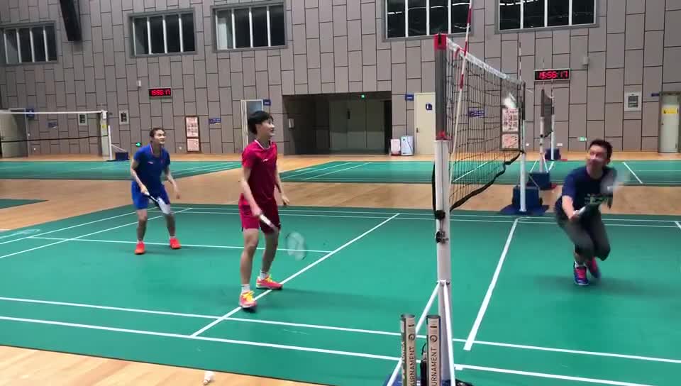 2019苏迪曼杯 | 高网羽毛球比赛训练陈雨菲队胜罗毅刚队