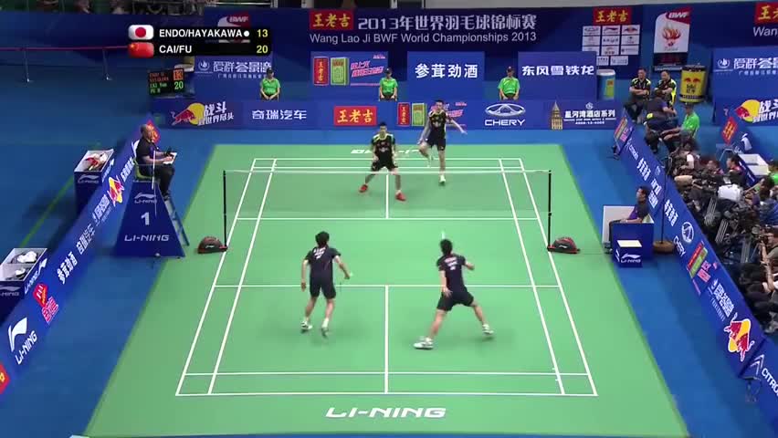 经典回顾：2013年世锦赛男双四分之一决赛，蔡赟/傅海峰VS远藤大由/早川贤一   如今只剩一人仍追