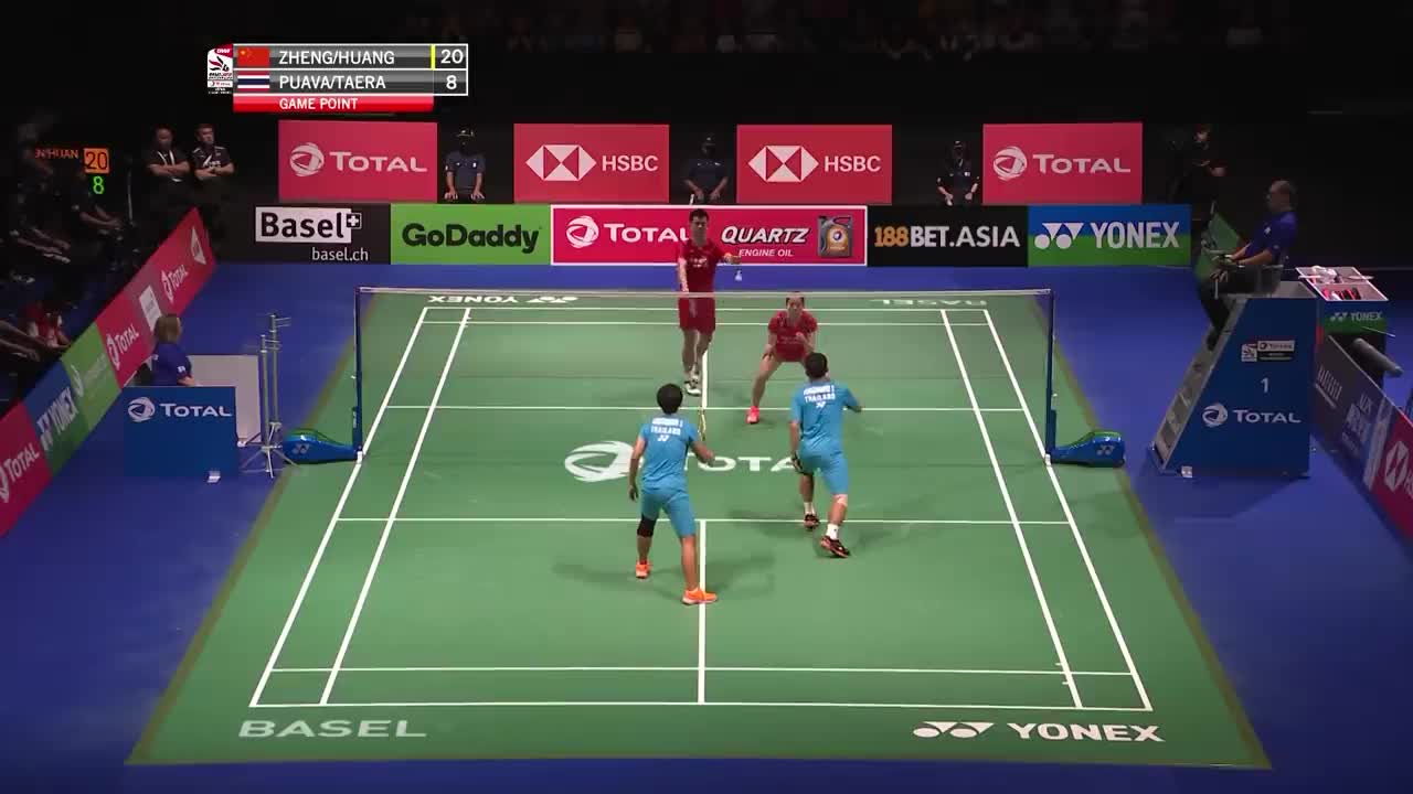 郑思维/黄雅琼经典回顾：巴塞尔卫冕成功 雅思二度登顶世锦赛