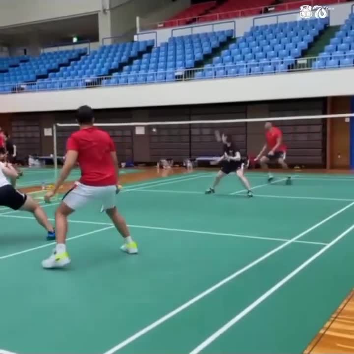 印尼队邀请当地俱乐部陪练 志田千阳搭档乔丹愉快训练