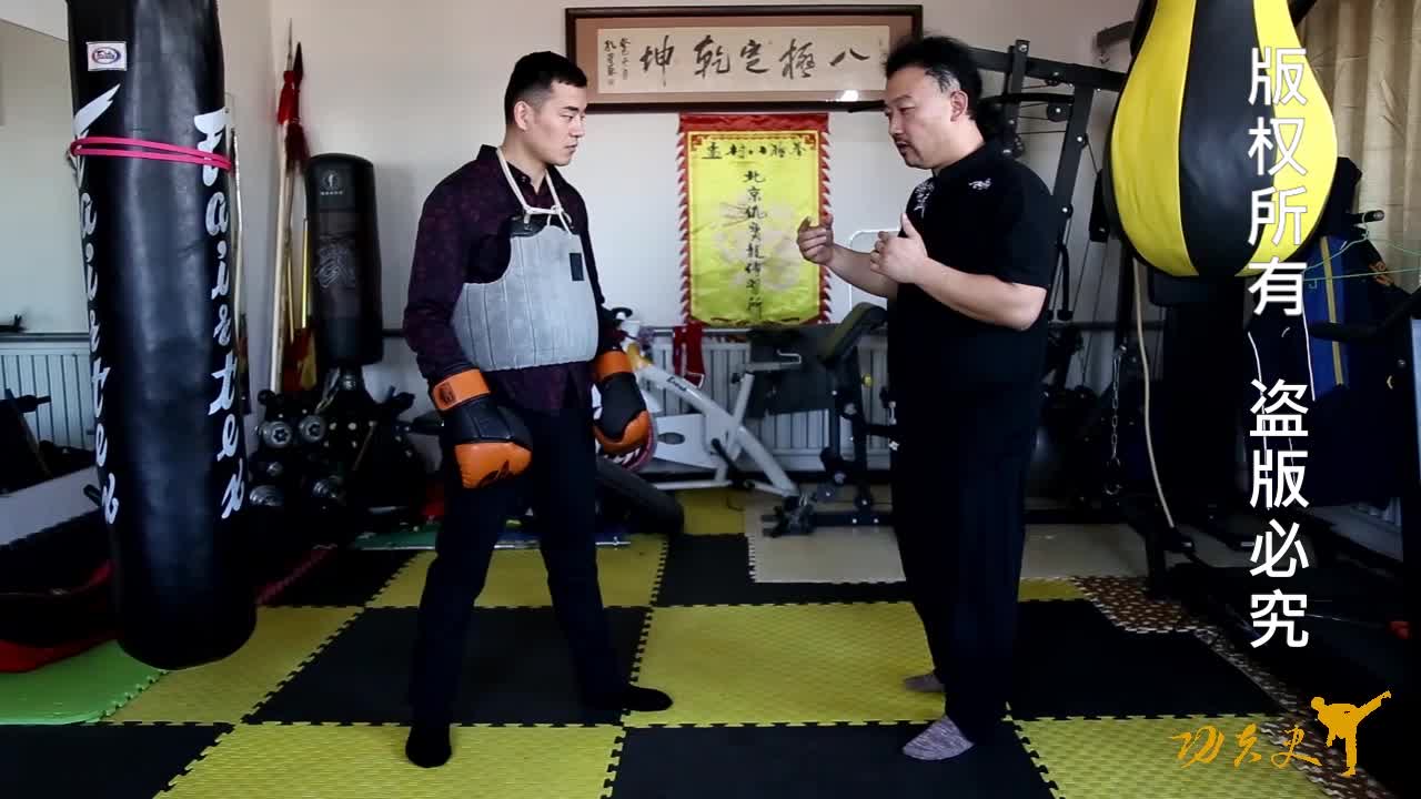 学会六肘头，打架不用愁！功夫大师教你绝招！