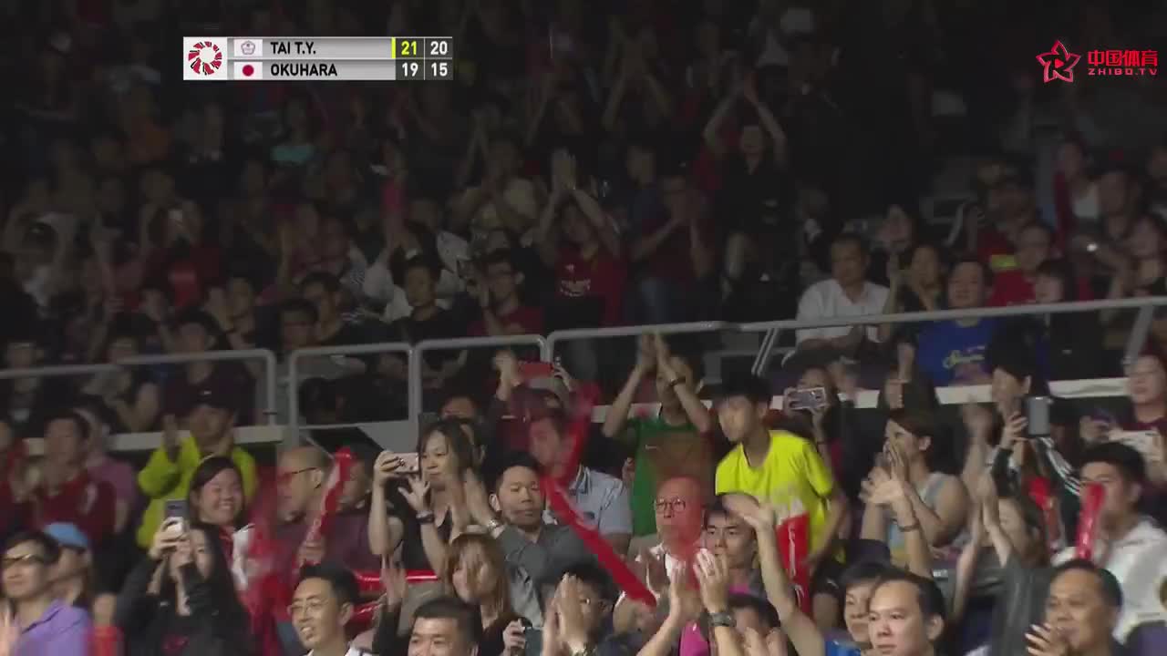 2019新加坡赛 | 戴资颖两局轻松获胜背靠背夺冠