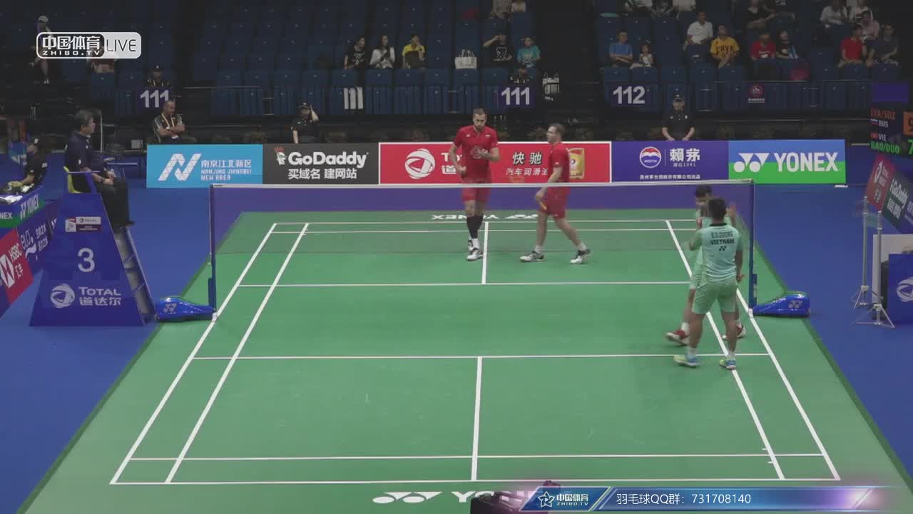 包明/包达东 vs	索松诺夫/伊万诺夫 2018南京世锦赛 男双第二轮
