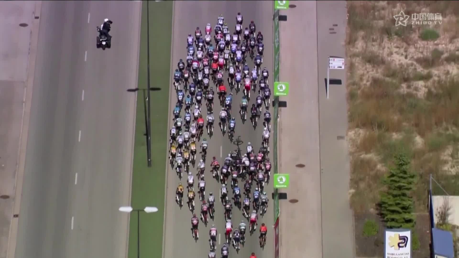 2021环西S2 | 终点前3.6公里集团中部发生摔车 博拉车队损失严重